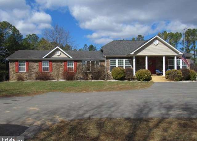 Property at 2857 Tabler Station Rd, Martinsburg, WV 25403, 3 beds, 3 baths