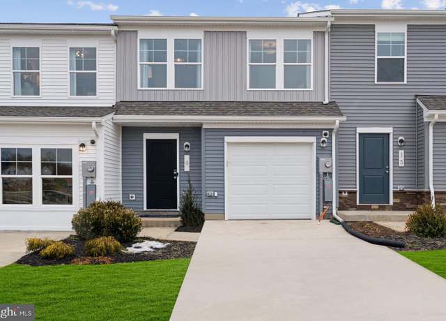 Property at 215 Olympus Rd, Charles Town, WV 25414, 3 beds, 2.5 baths