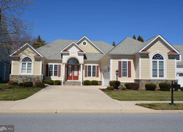 Property at 35517 Bonaire Dr, Rehoboth Beach, DE 19971, 3 beds, 2.5 baths