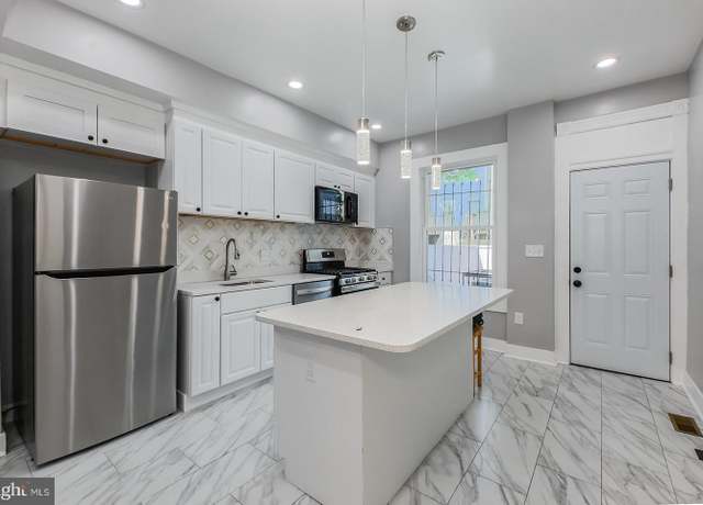 Property at 538 N Lakewood Ave, Baltimore, MD 21205, 3 beds, 2 baths