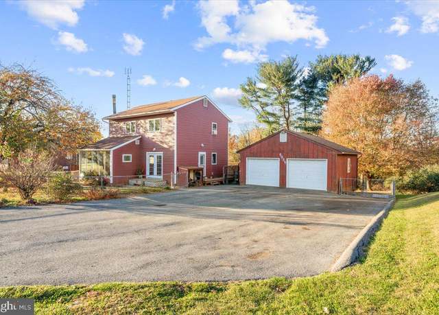 Property at 6936 Linganore Rd, Frederick, MD 21701, 3 beds, 2 baths