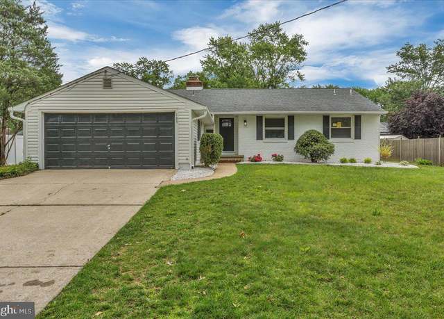 Property at 127 Randle Dr, Cherry Hill, NJ 08034, 4 beds, 2 baths