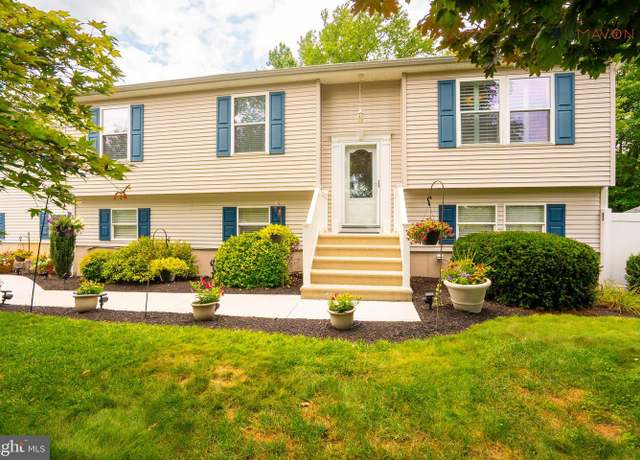 Property at 185 Fresh Ponds Rd, Monroe Twp, NJ 08831, 4 beds, 2.5 baths