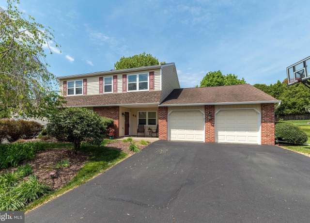 Property at 49 Victoria Ct, Holland, PA 18966, 4 beds, 2.5 baths