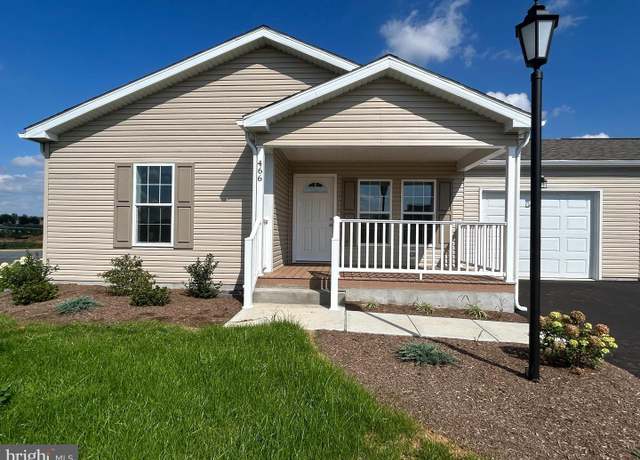 Property at 466 Eastwood Ln, Lancaster, PA 17601, 3 beds, 2 baths
