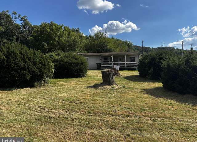 Property at 4068 Marietta Ave, Mount Joy, PA 17552, 3 beds, 1 bath