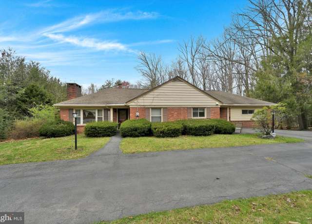 Property at 147 Ye Old Hauto Rd, Tamaqua, PA 18252, 4 beds, 2 baths