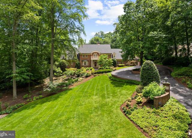 Property at 6707 Lupine Ln, Mclean, VA 22101, 6 beds, 6.5 baths