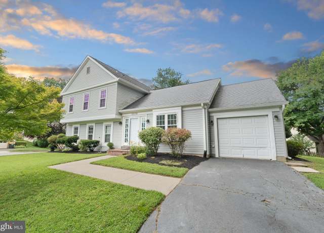 Property at 5506 Great Tree Ct, Fairfax, VA 22032, 4 beds, 3 baths