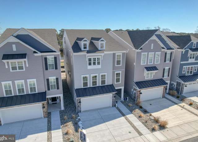 Property at 20398 Blue Point Dr #3, Rehoboth Beach, DE 19971, 6 beds, 5.5 baths
