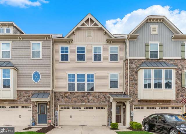 Property at 588 Fox River Hills Way, Glen Burnie, MD 21060, 3 beds, 2.5 baths