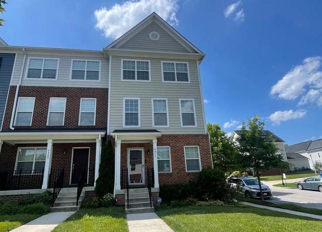 Property at 4411 Maple Wood Dr, Baltimore, MD 21229, 4 beds, 2.5 baths