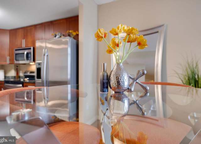 Property at 155 Potomac Psge #533, Oxon Hill, MD 20745, 1 bed, 1.5 baths