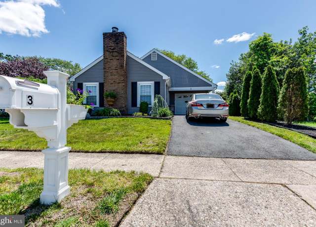 Property at 3 Canterbury Pl, Southampton, NJ 08088, 2 beds, 2 baths