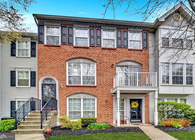 Property at 86 Chambord Ct, Hamilton, NJ 08619, 2 beds, 2.5 baths