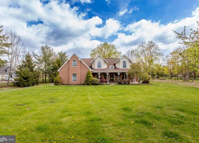 Property at 871 Myers Rd, Chalfont, PA 18914, 4 beds, 2.5 baths