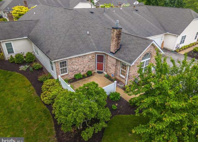 Property at 137 Village Way Unit 5C, Phoenixville, PA 19460, 2 beds, 2 baths