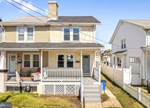 Property at 705 Central Ave, Primos, PA 19018, 3 beds, 1.5 baths