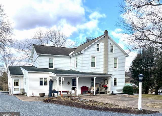 Property at 530 Hopeland Rd, Stevens, PA 17578, 4 beds, 1.5 baths