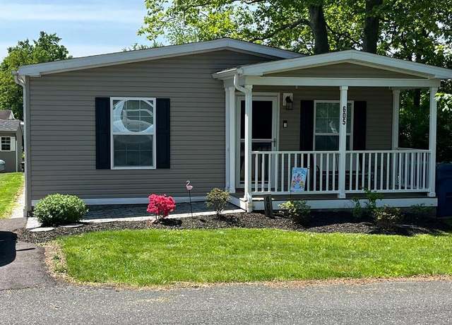 Property at 605 Willow Dr, Green Lane, PA 18054, 3 beds, 2 baths