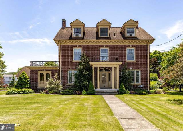 Property at 570 E Main St, Middleburg, PA 17842, 6 beds, 3 baths