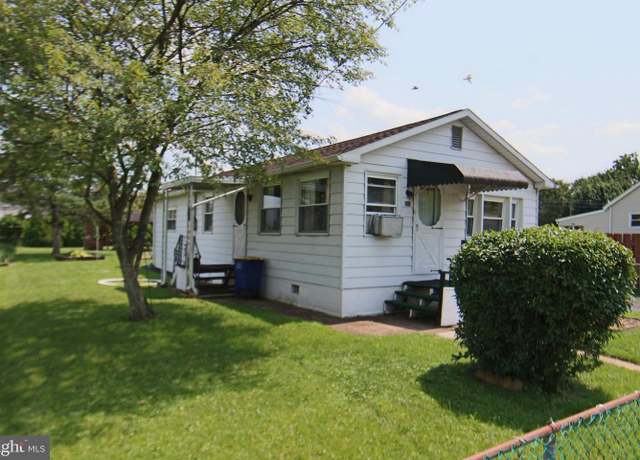 Property at 108 Hutton Rd, New Cumberland, PA 17070, 2 beds, 2 baths