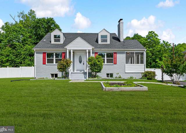 Property at 2416 Sherwood Hall Ln, Alexandria, VA 22306, 5 beds, 3 baths