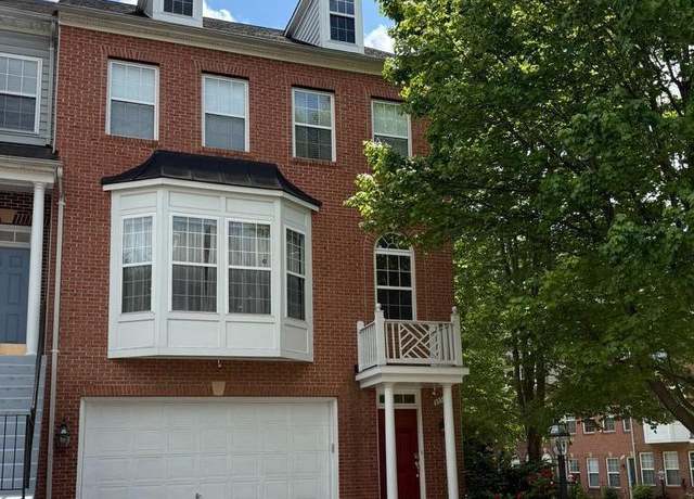 Property at 8859 Modano Pl, Fairfax, VA 22031, 3 beds, 3.5 baths