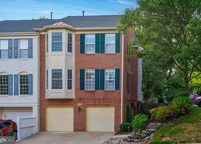 Property at 2700 Chanbourne Way N, Vienna, VA 22181, 3 beds, 3.5 baths