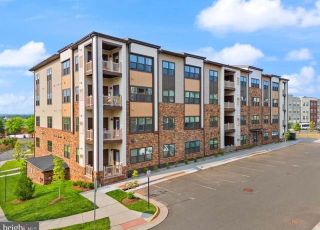 Property at 46270 Mount Allen Ter #201, Sterling, VA 20164, 2 beds, 2 baths