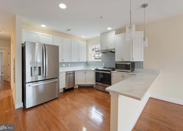 Property at 911 Kennedy St NW #4, Washington, DC 20011, 2 beds, 1.5 baths