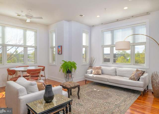 Property at 257 15th St SE Unit D, Washington, DC 20003, 2 beds, 2 baths