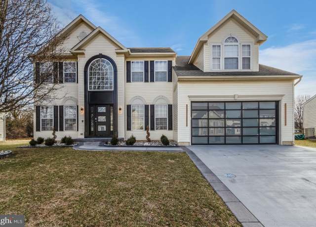 Property at 65 Pebble Creek Dr, Smyrna, DE 19977, 4 beds, 3.5 baths