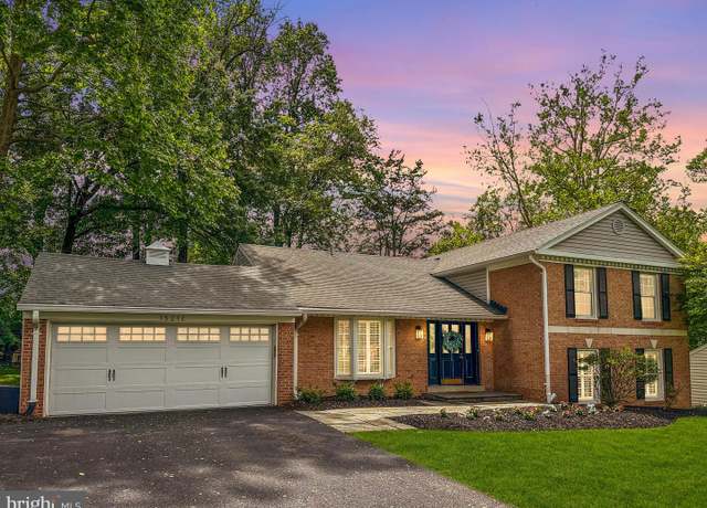 Property at 15212 Bitterroot Way, Rockville, MD 20853, 5 beds, 2.5 baths