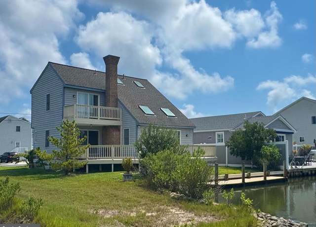Property at 10429 Brighton Rd, Ocean City, MD 21842, 3 beds, 2.5 baths
