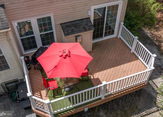 Property at 1 Colts Neck Dr, Sicklerville, NJ 08081, 3 beds, 3 baths