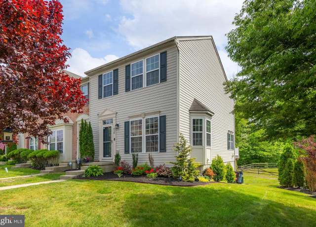 Property at 414 Concetta Dr, Mount Royal, NJ 08061, 3 beds, 2.5 baths