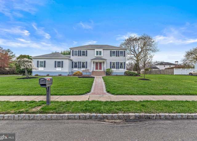 Property at 8 Silver Holw, North Brunswick, NJ 08902, 5 beds, 3 baths