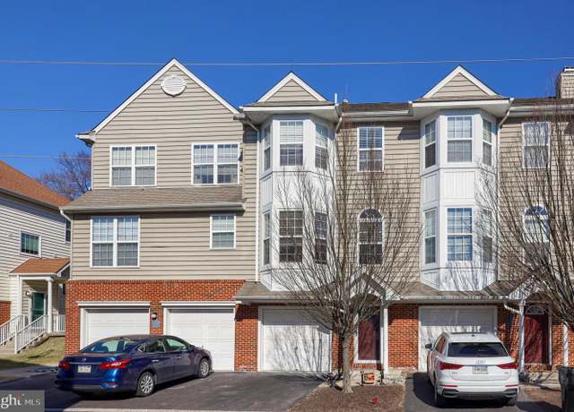 Property at 14 Cameron Ct, Royersford, PA 19468, 3 beds, 2.5 baths