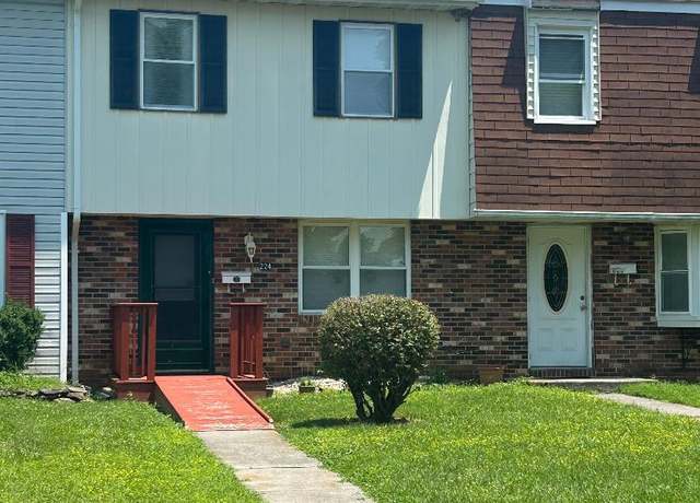 Property at 224 Moore Dr, Berryville, VA 22611, 3 beds, 1.5 baths