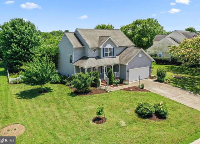 Property at 135 Hobbs Hole Ln, Tappahannock, VA 22560, 4 beds, 2.5 baths
