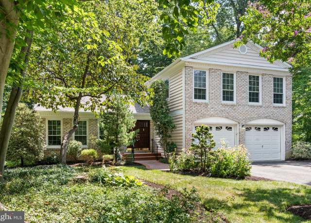 Property at 7509 Cervantes Ct, Springfield, VA 22153, 4 beds, 2.5 baths