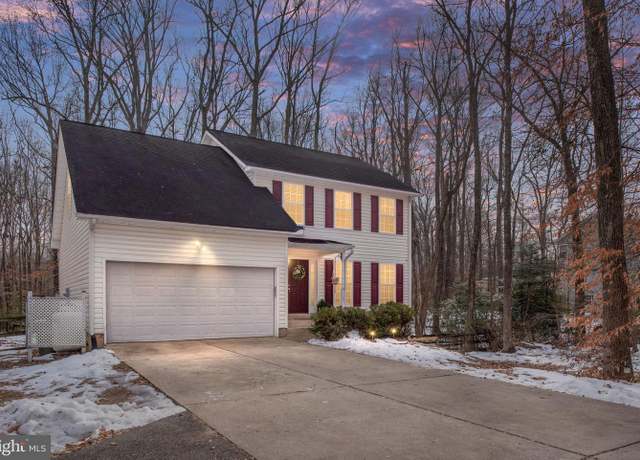 Property at 9383 Inaugural Dr, King George, VA 22485, 4 beds, 3.5 baths