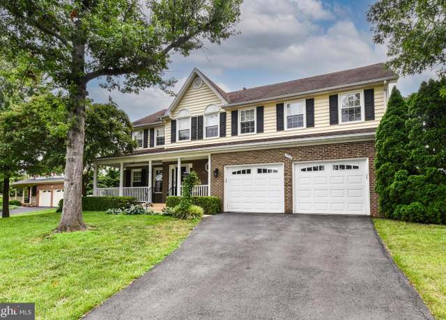 Property at 21316 Sweet Clover Pl, Ashburn, VA 20147, 4 beds, 3.5 baths