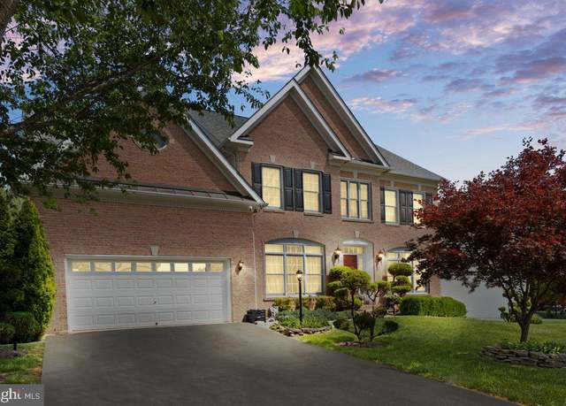 Property at 14381 Broadwinged Dr, Gainesville, VA 20155, 4 beds, 3.5 baths