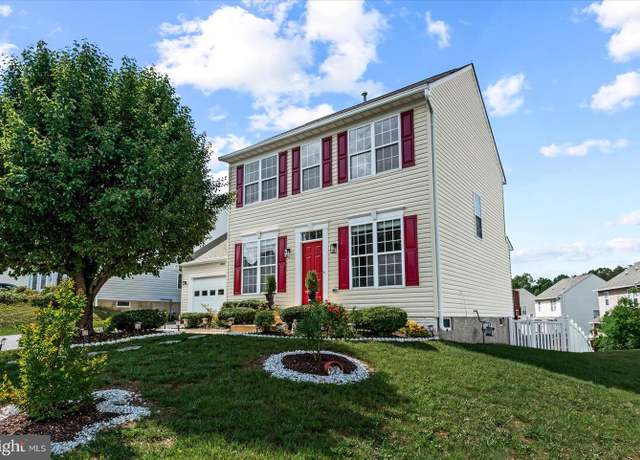 Property at 6903 Quitman Dr, Fredericksburg, VA 22407, 3 beds, 3.5 baths