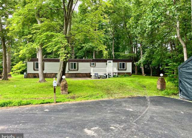 Property at 34079 Red Oak Dr, Frankford, DE 19945, 2 beds, 1 bath