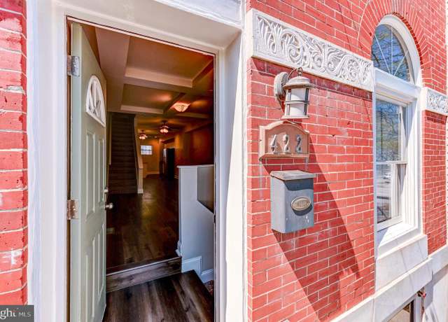 Property at 422 N Luzerne Ave, Baltimore, MD 21224, 2 beds, 2.5 baths