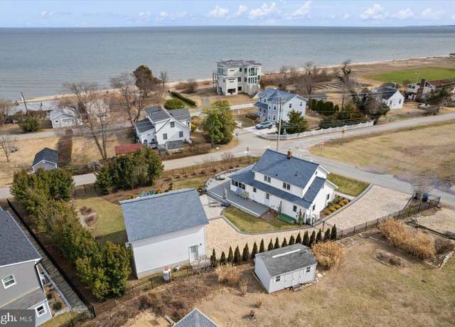 Property at 5122 Bay Pkwy, Huntingtown, MD 20639, 3 beds, 2 baths