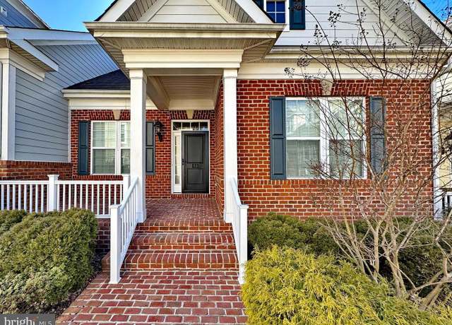 Property at 53 Steeplechase Dr, La Plata, MD 20646, 3 beds, 3 baths